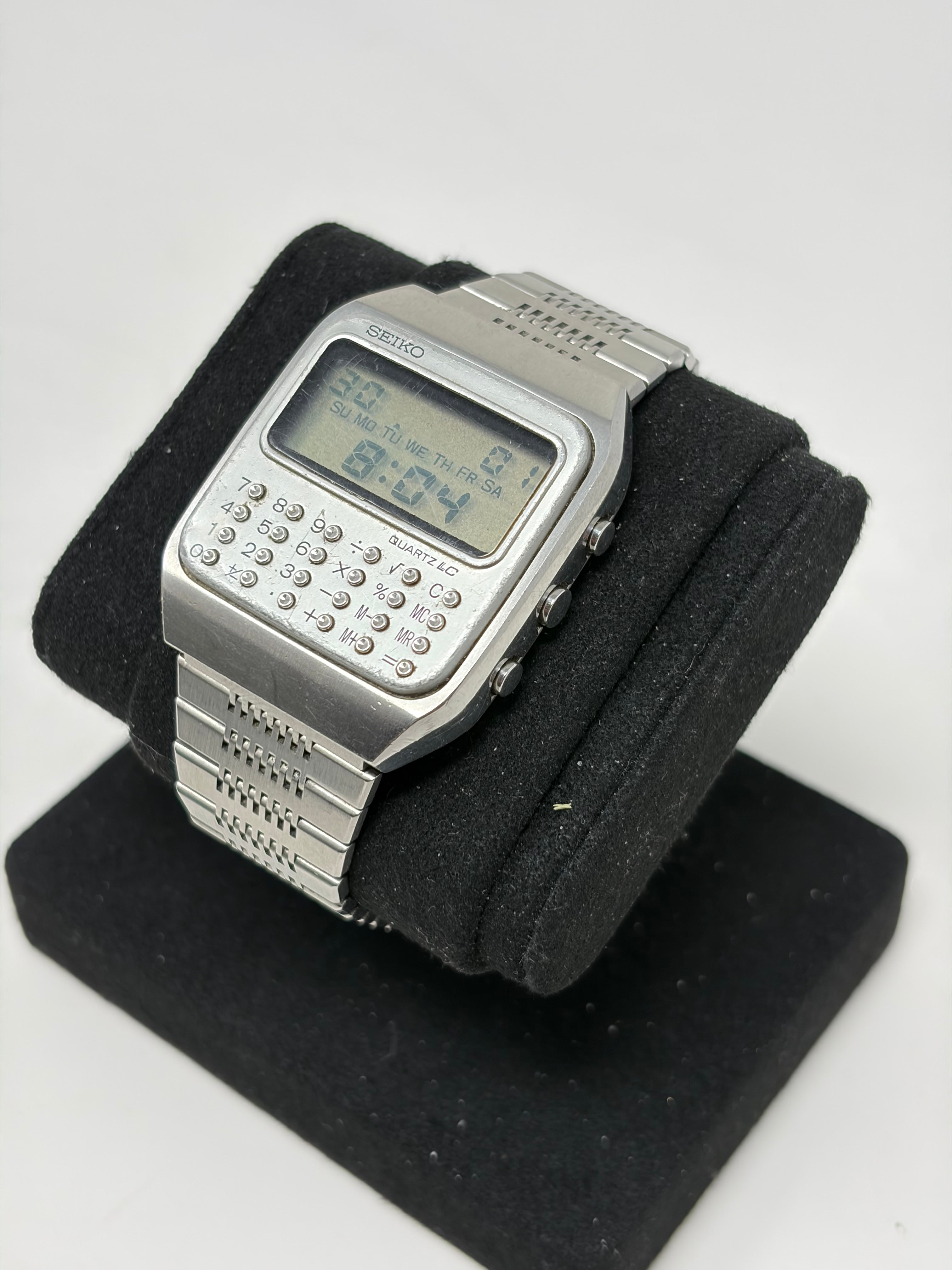 Vintage 1977 Seiko C153-5009 Quartz LC Calculator Watch Runs Original Bracelet
