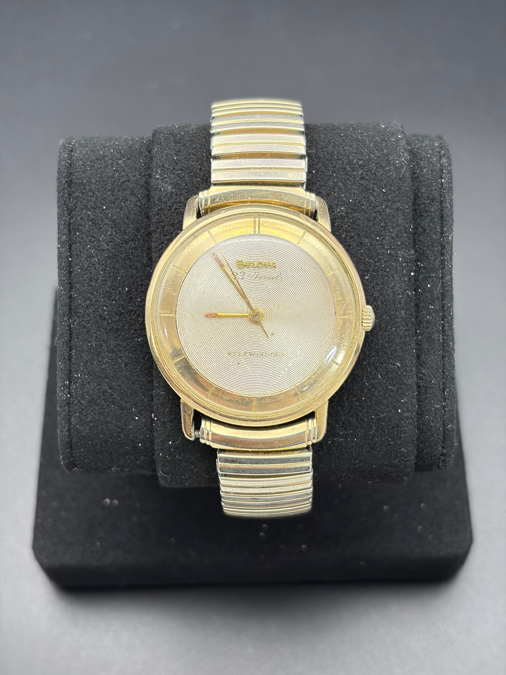 Vintage 1955 Bulova Senator 23 Jewel Self Winding Watch Box Speidel Runs