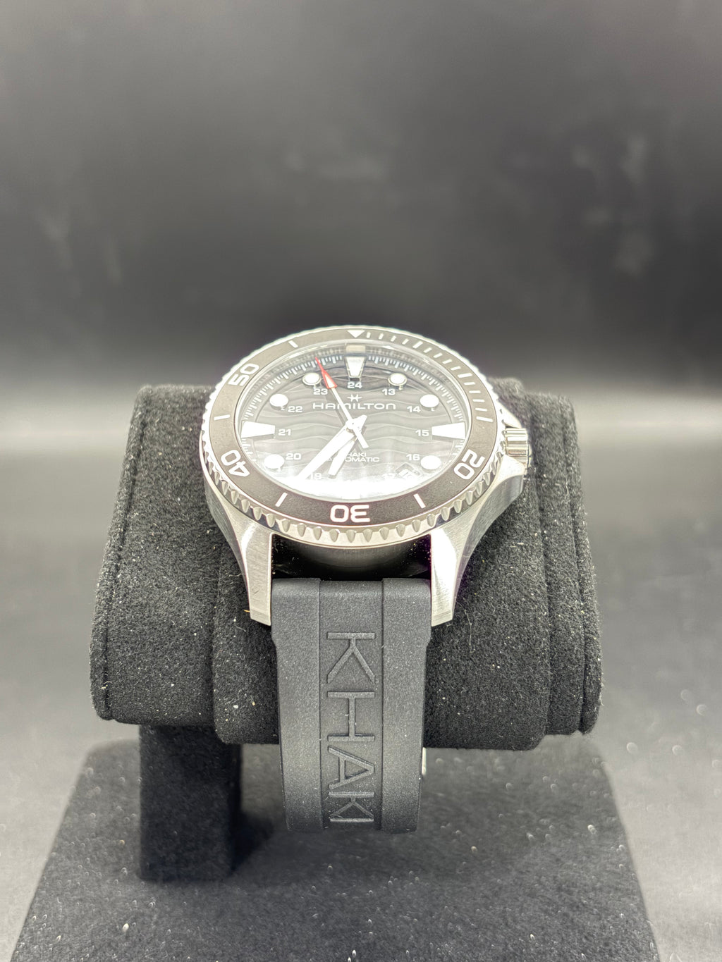 Hamilton Khaki Navy Scuba Auto H823450 40mm Automatic Black Dial Rubber Strap