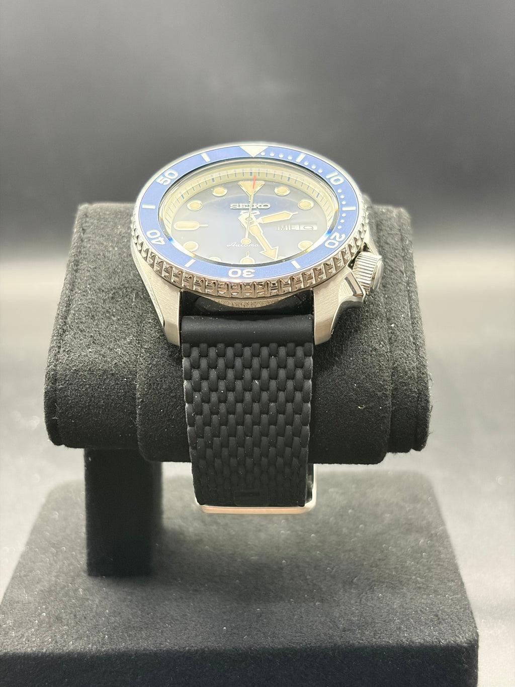 Seiko 5 Sports 4R36-07G0 Automatic Blue Dial Bezel 24 Jewel Men’s Watch
