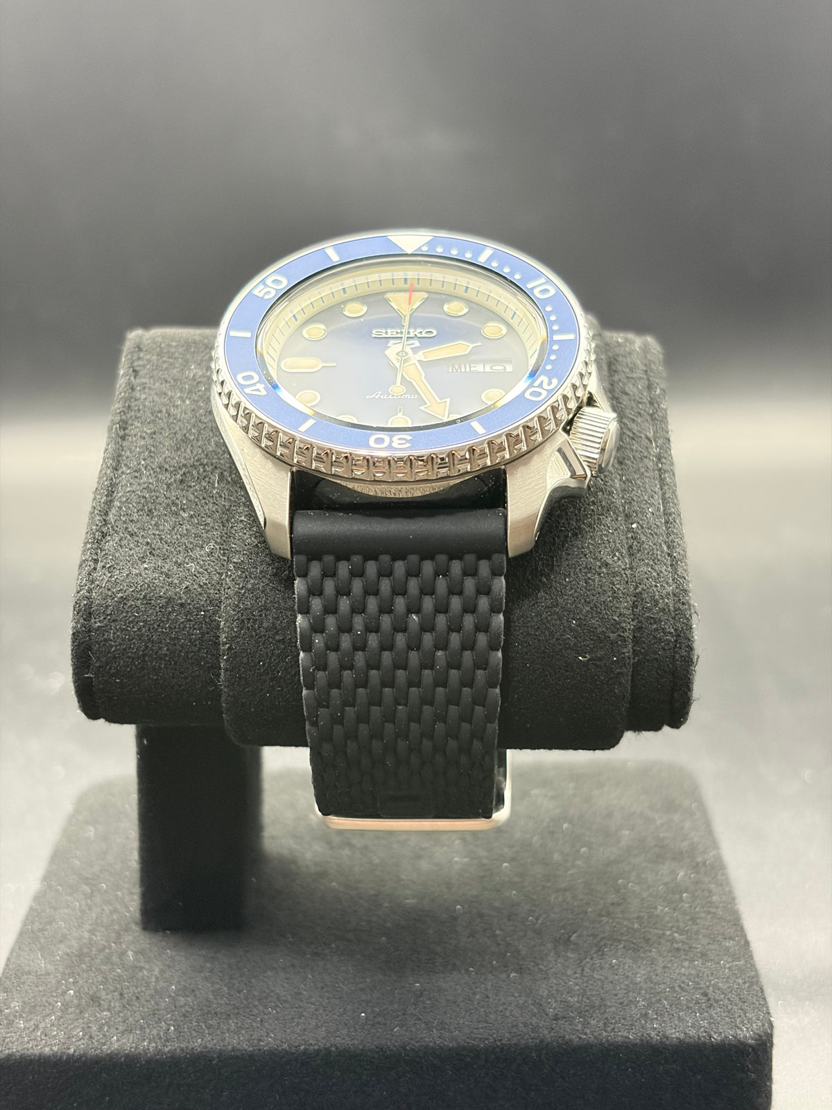 Seiko 5 Sports 4R36-07G0 Automatic Blue Dial Bezel 24 Jewel Men’s Watch
