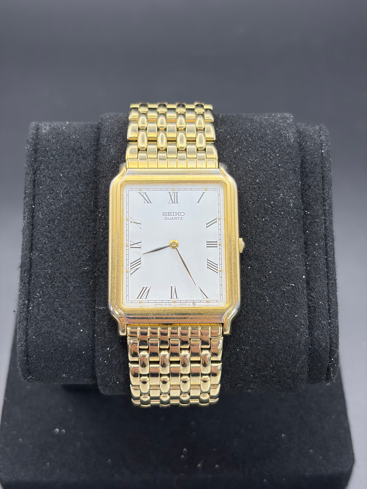 Vintage Seiko 5Y30-5180 Quartz Tank Watch Gold Tone Roman Dial Bracelet Japan