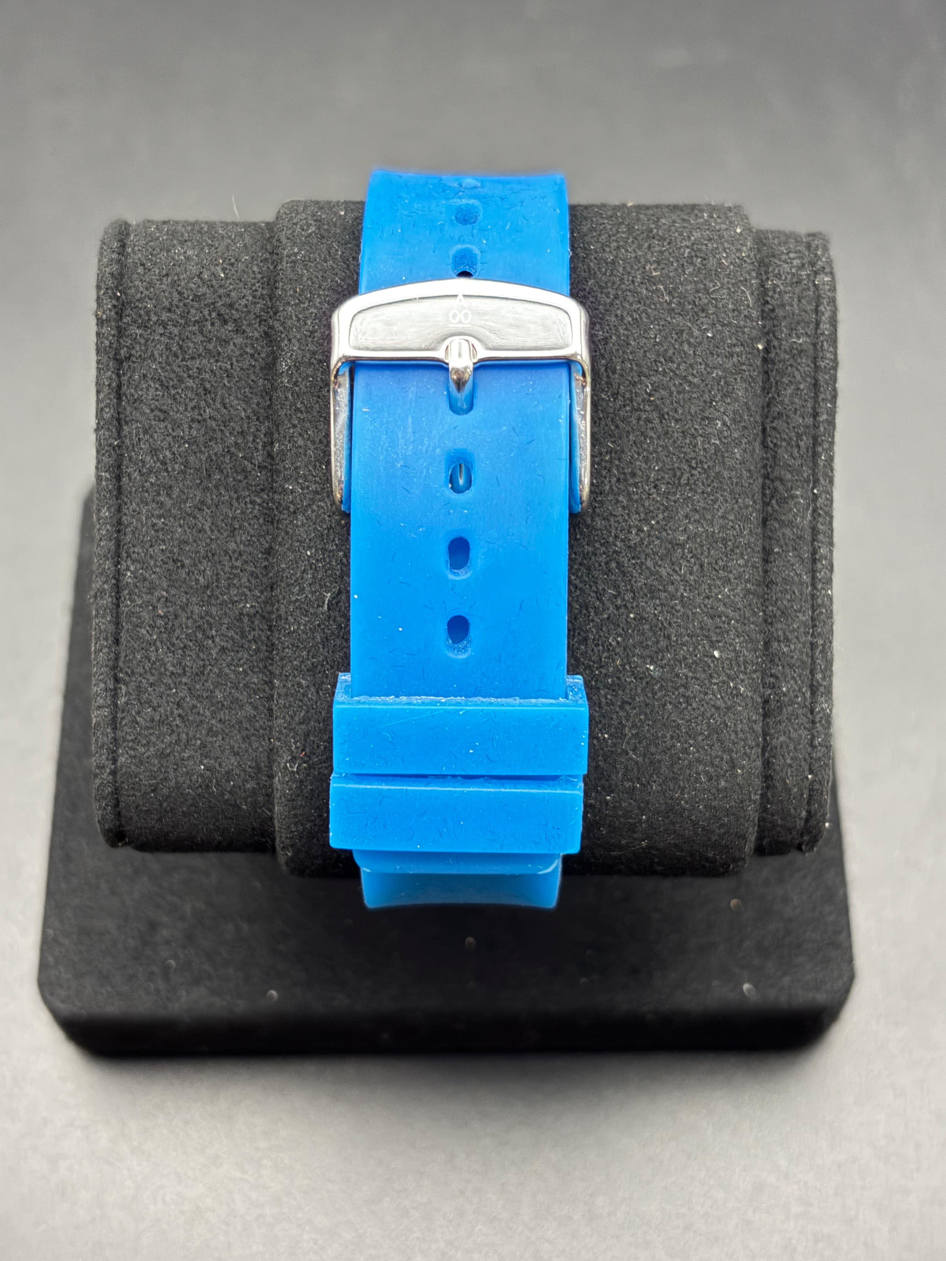 Kool Time Y2K Avant-Garde Blue Quartz Wristwatch Aluminum Case Runs