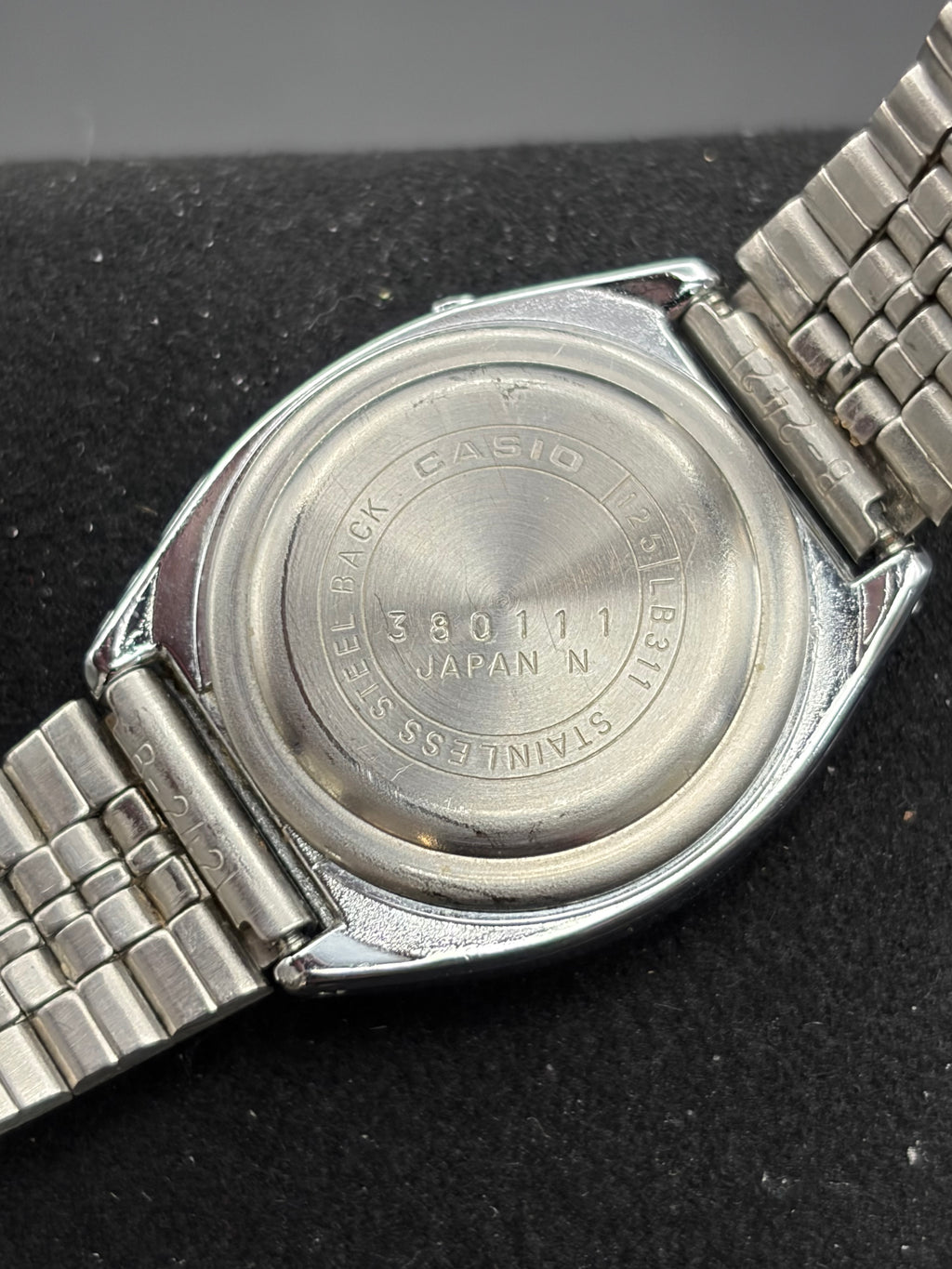 Vintage Casio LQ-125 Ladies Digital Watch Module 125 Japan Original Bracelet Working