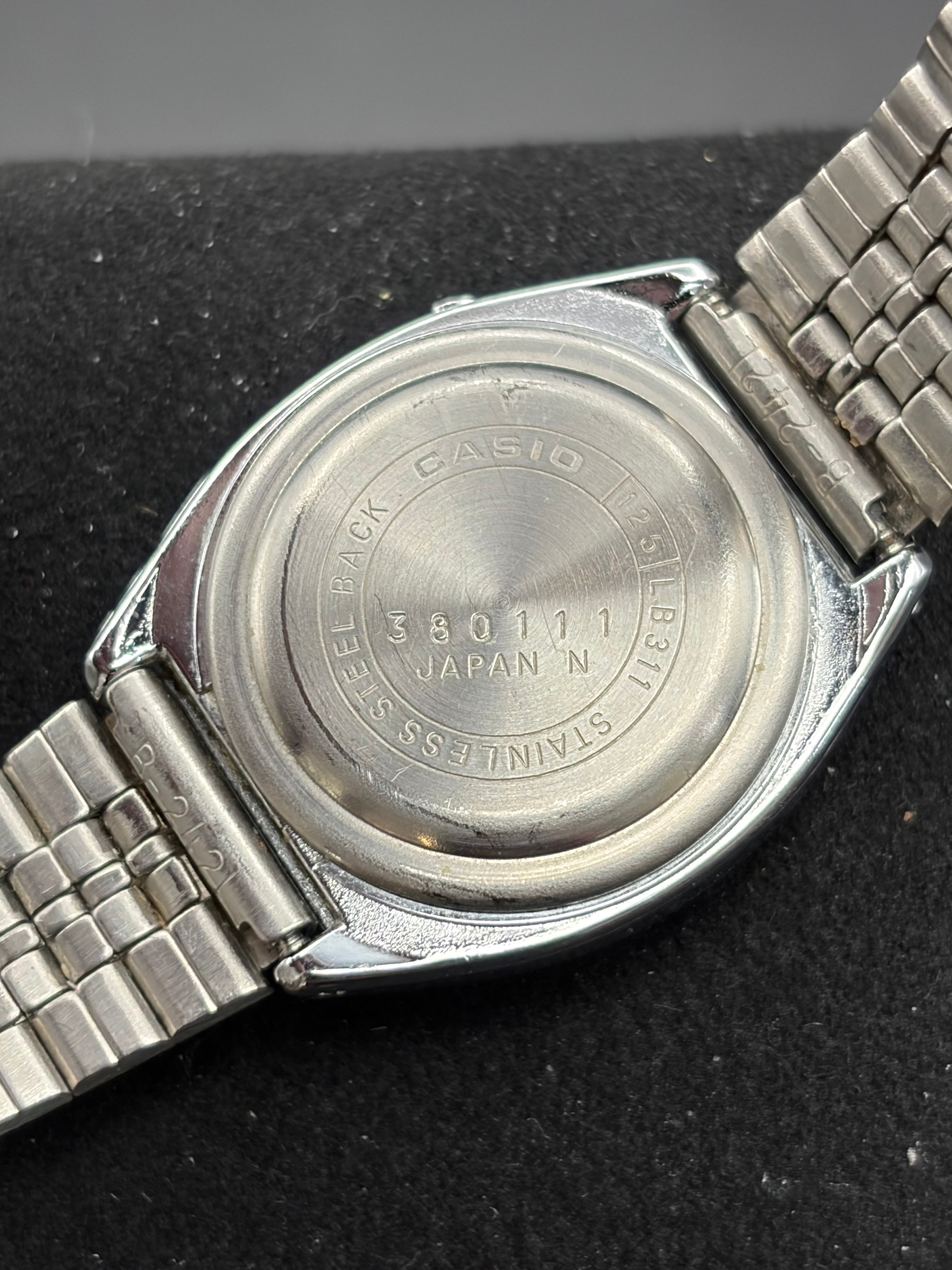 Vintage Casio LQ-125 Ladies Digital Watch Module 125 Japan Original Bracelet Working