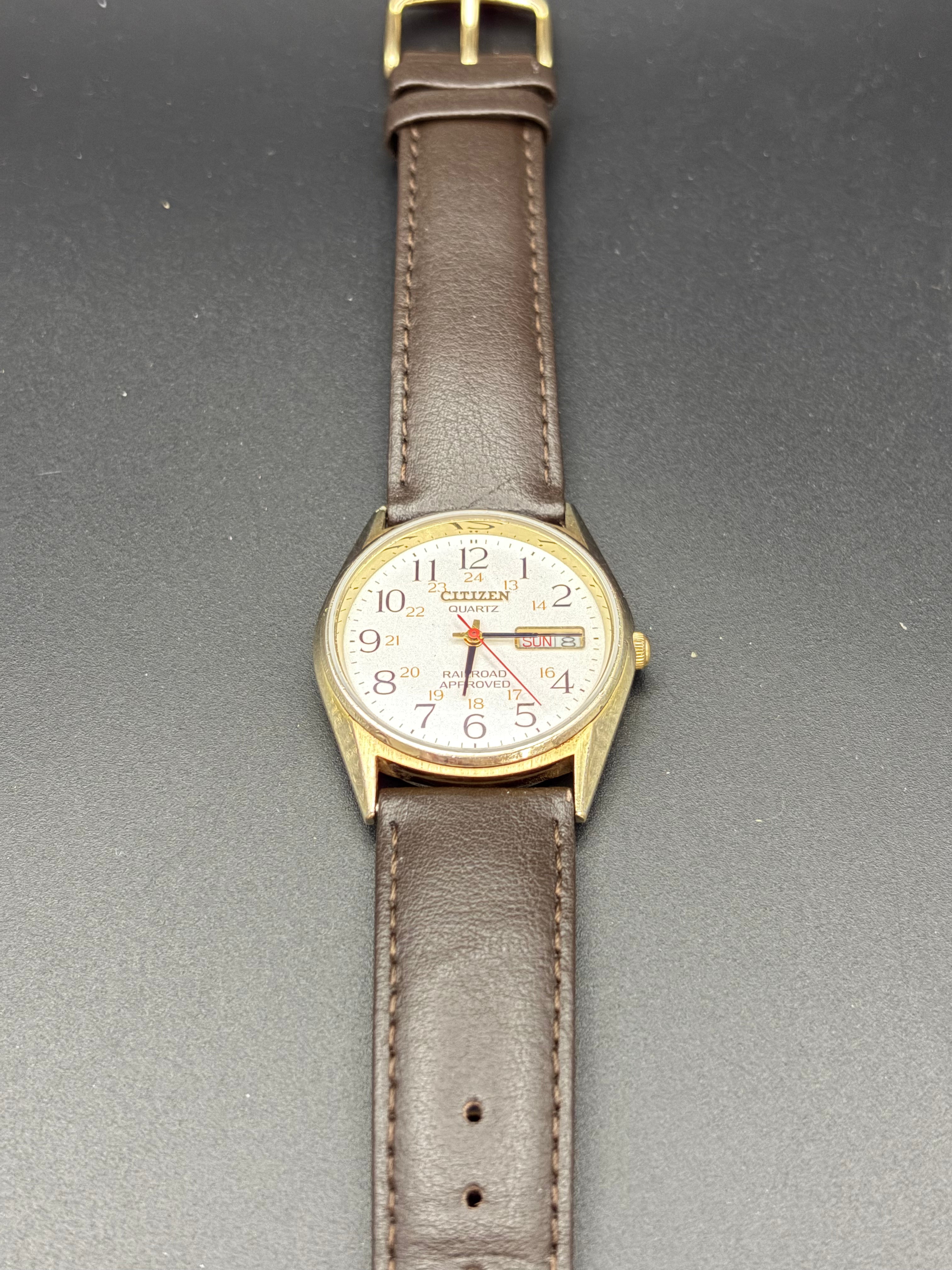 Vintage Citizen Railroad Approved 4-140541Y Quartz Day Date Japan Watch