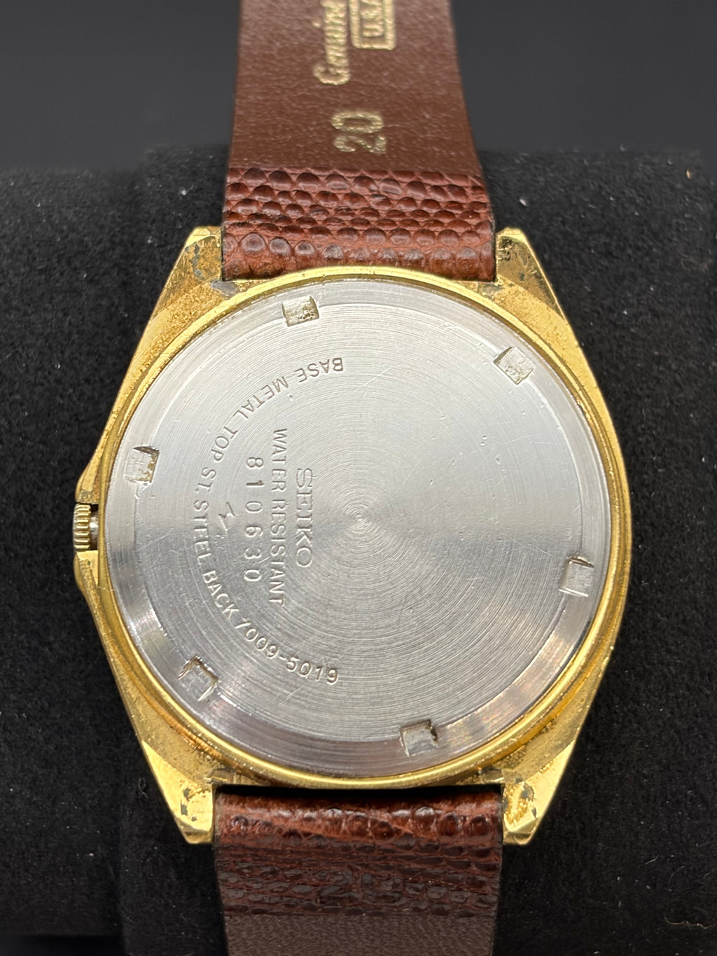 Vintage Seiko 7009-5019 Automatic 17J Gold Tone Day Date Men’s Watch